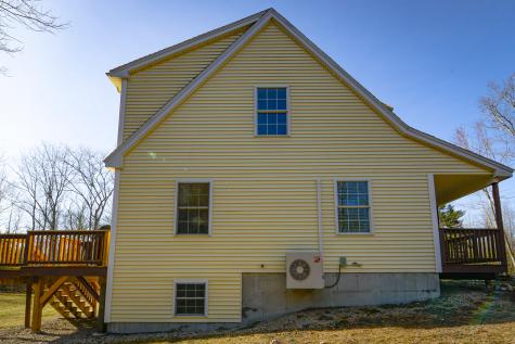 14 Jesses Way Standish ME 04084