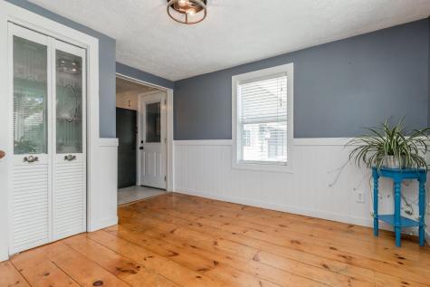 10 Fairlawn Avenue Lewiston ME 04240