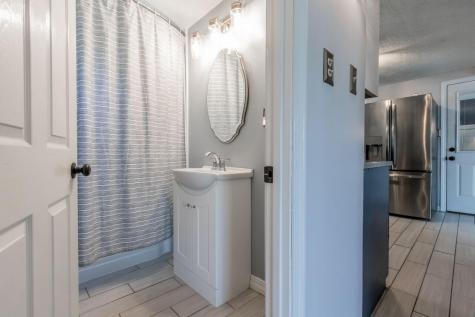 10 Fairlawn Avenue Lewiston ME 04240