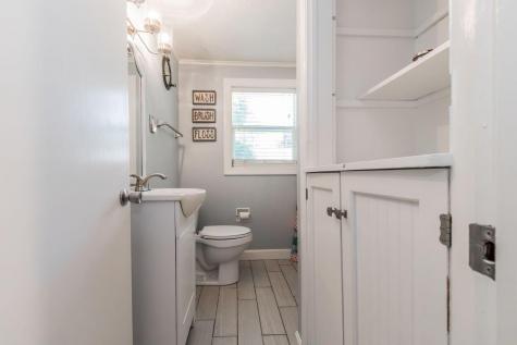 10 Fairlawn Avenue Lewiston ME 04240