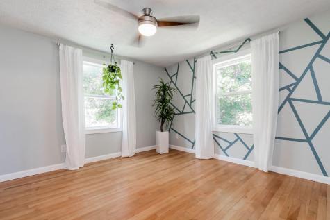 10 Fairlawn Avenue Lewiston ME 04240