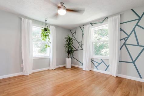 10 Fairlawn Avenue Lewiston ME 04240