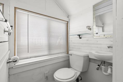 8 & 2 Kane Lane Harpswell ME 04079