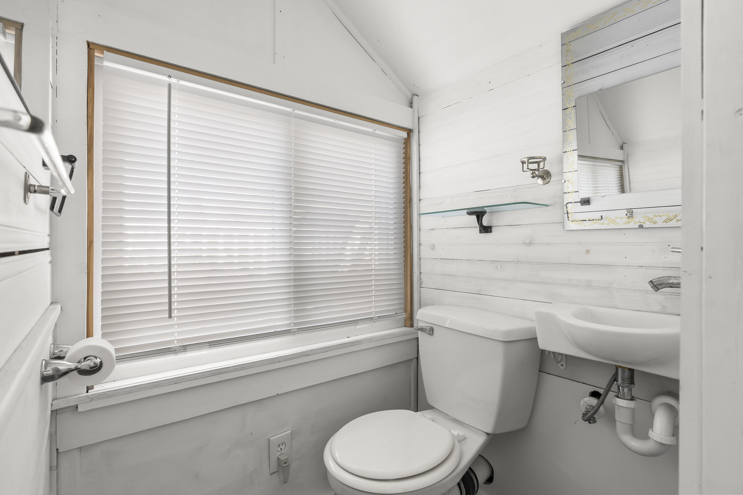 8 & 2 Kane Lane Harpswell ME 04079