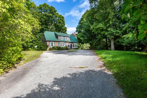 1194 Old Danville Road Auburn ME 04210