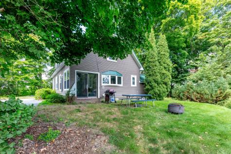 1194 Old Danville Road Auburn ME 04210