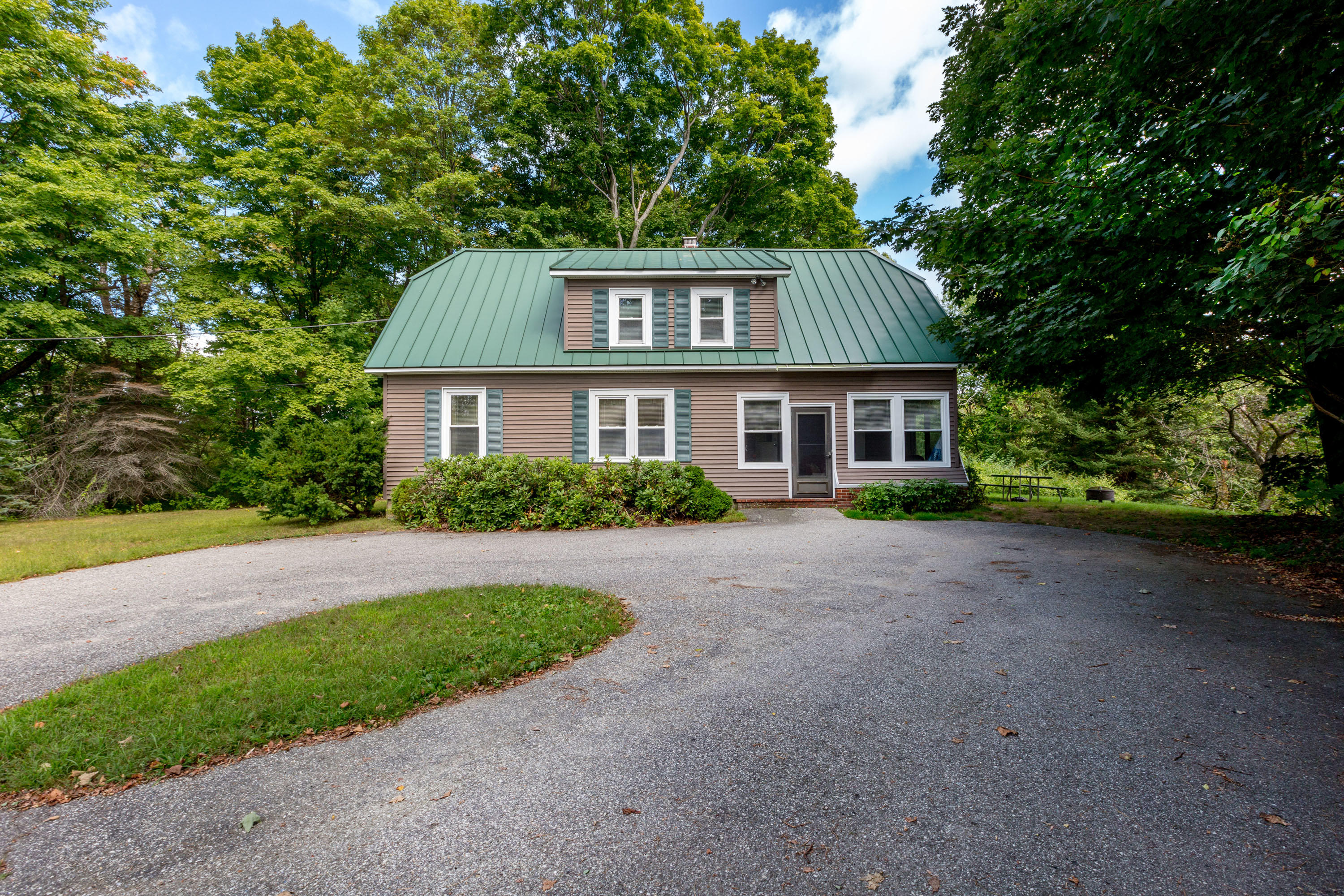 1194 Old Danville Road Auburn ME 04210