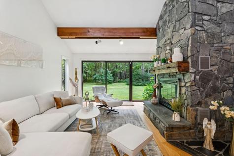 53 Waites Landing Road Falmouth ME 04105