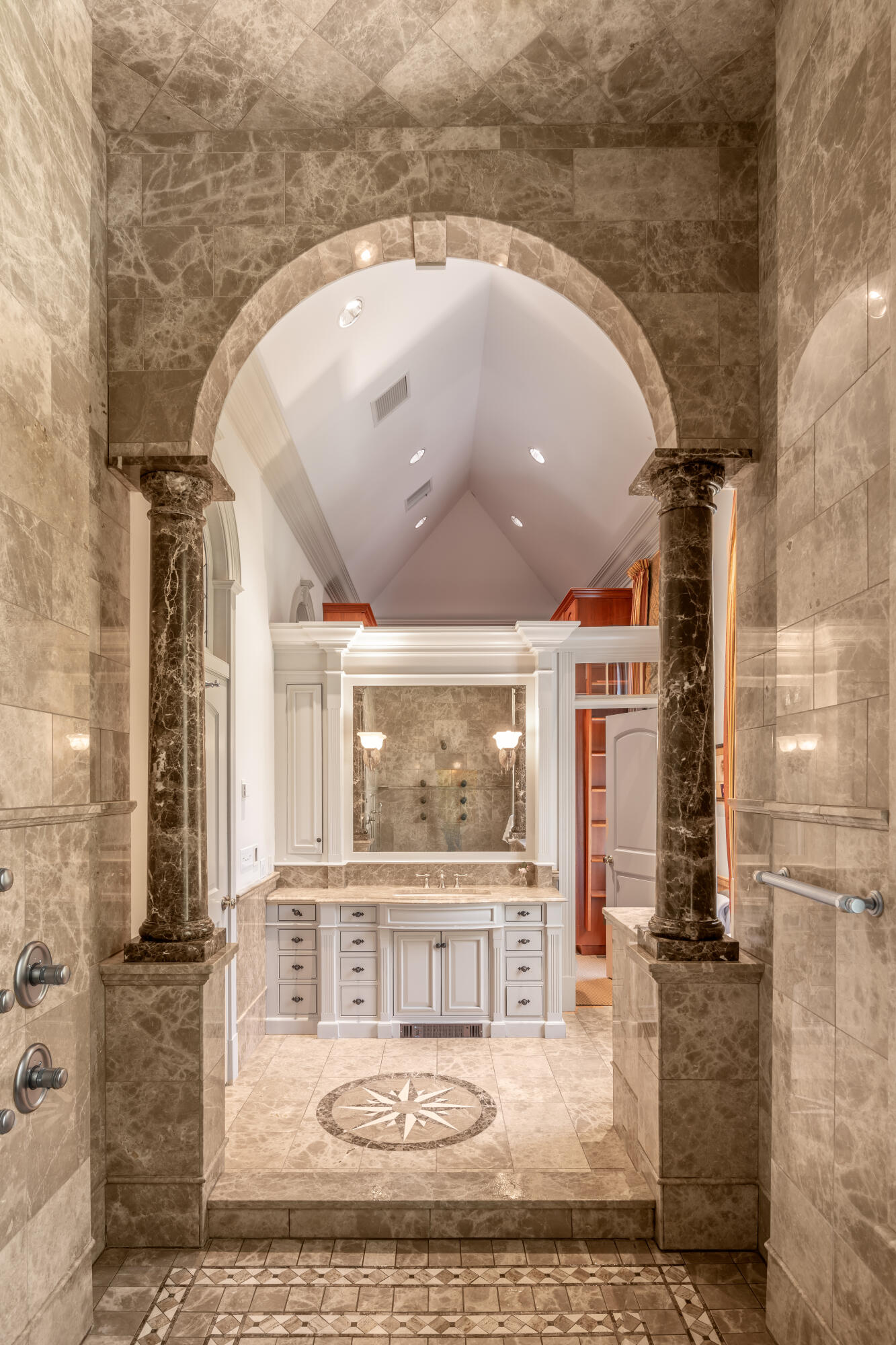 3 Canter Lane Cape Elizabeth ME 04107