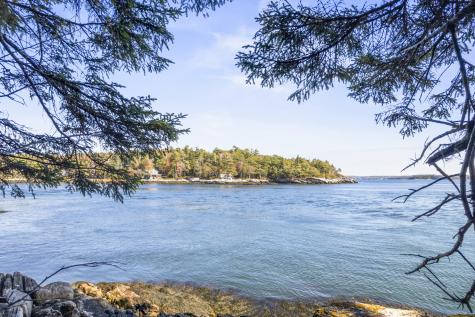 13 Narrows Way Georgetown ME 04548
