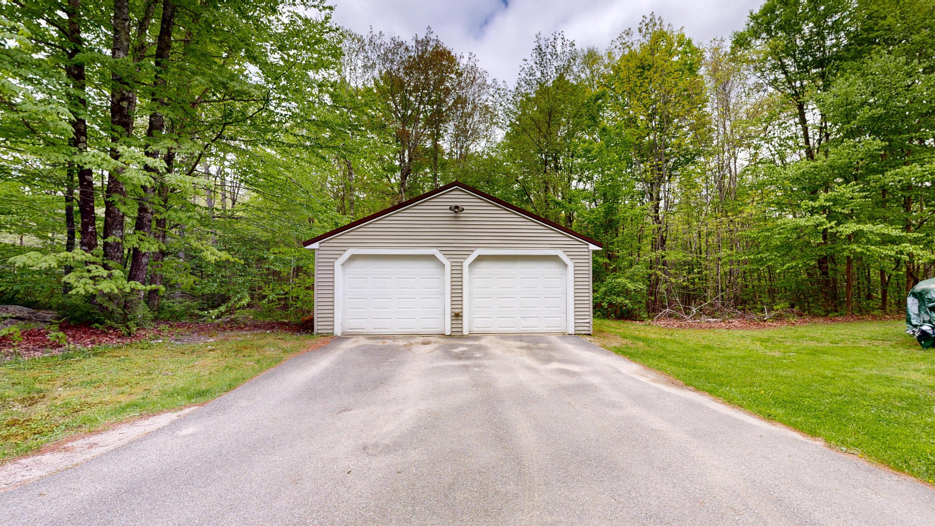 56 Curtis Drive Leeds ME 04263
