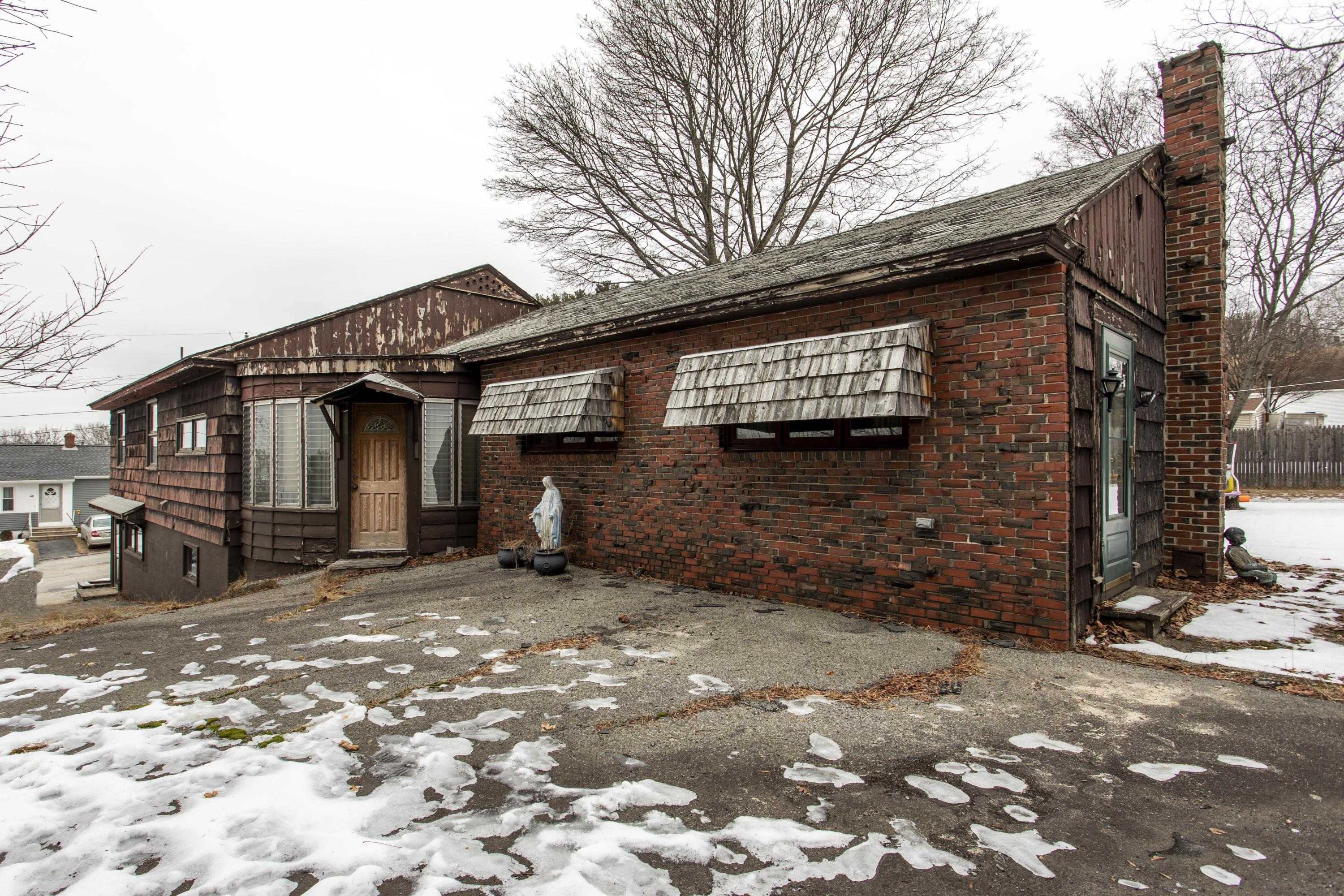 61 Baird Avenue Lewiston ME 04240
