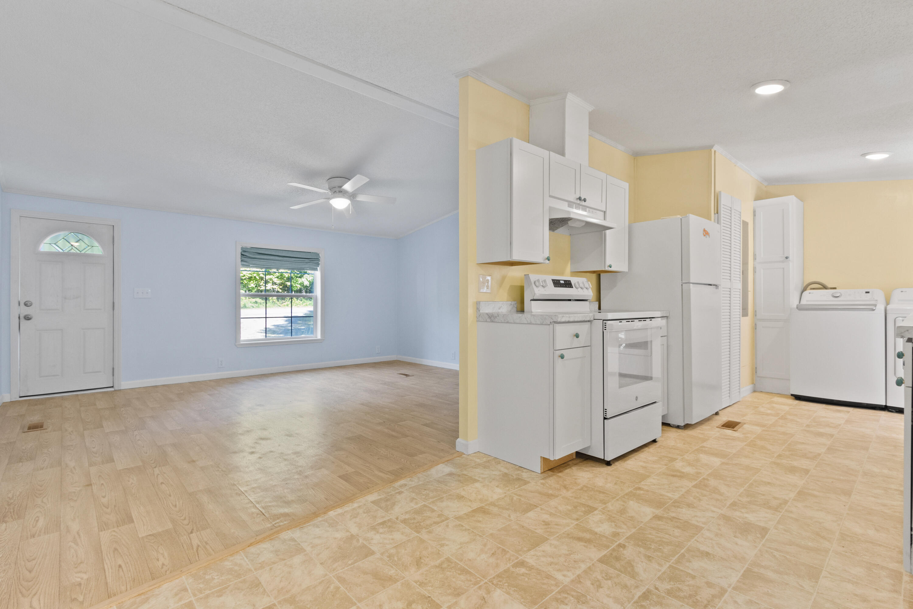 1291 Union Road Waldoboro ME 04572