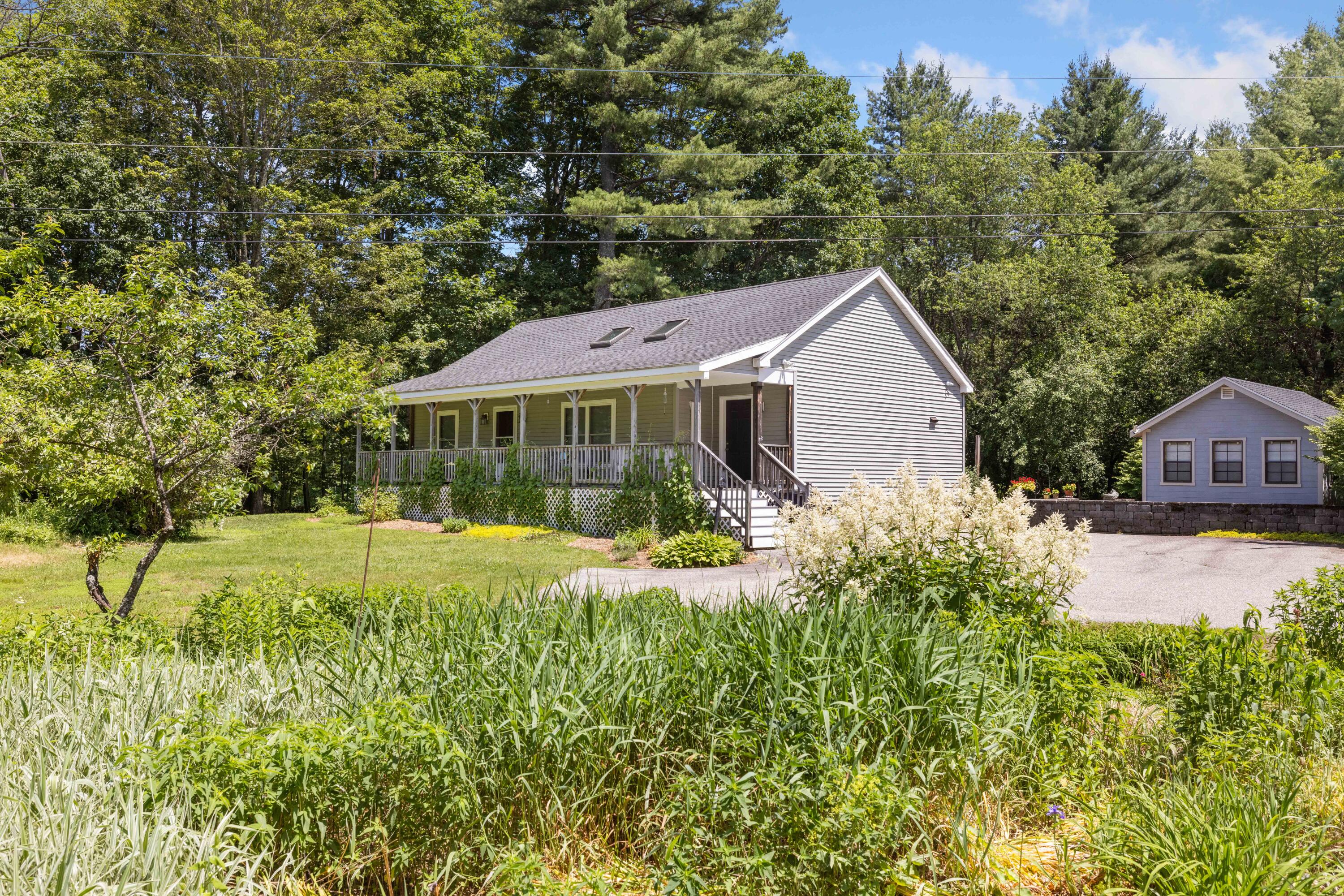 14 Macdonald Lane Buxton ME 04093