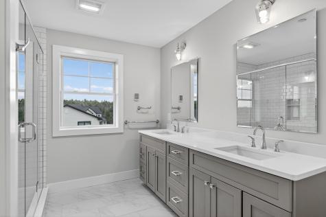 149 Owl's Nest Road Portland ME 04102