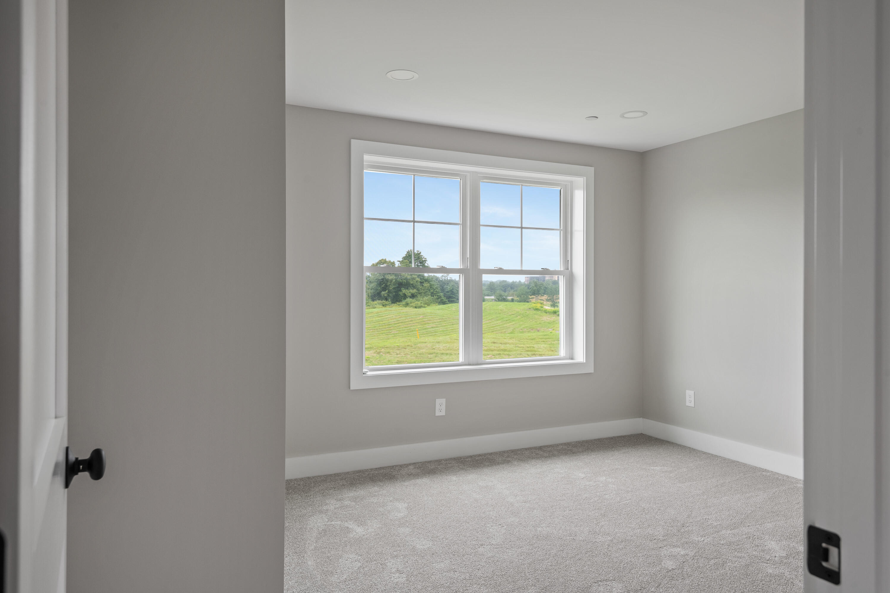 149 Owl's Nest Road Portland ME 04102