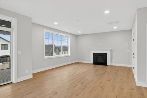 149 Owl's Nest Road Portland ME 04102