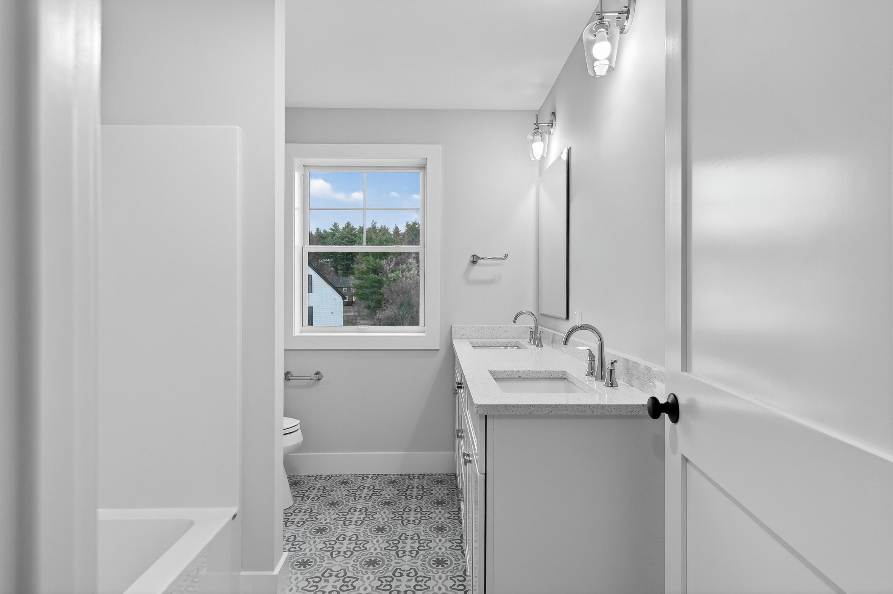 149 Owl's Nest Road Portland ME 04102