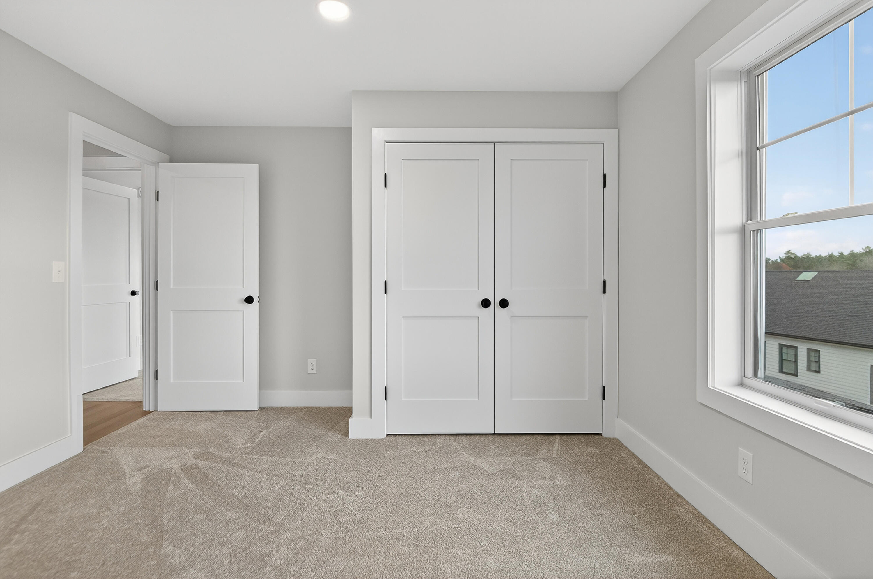 149 Owl's Nest Road Portland ME 04102