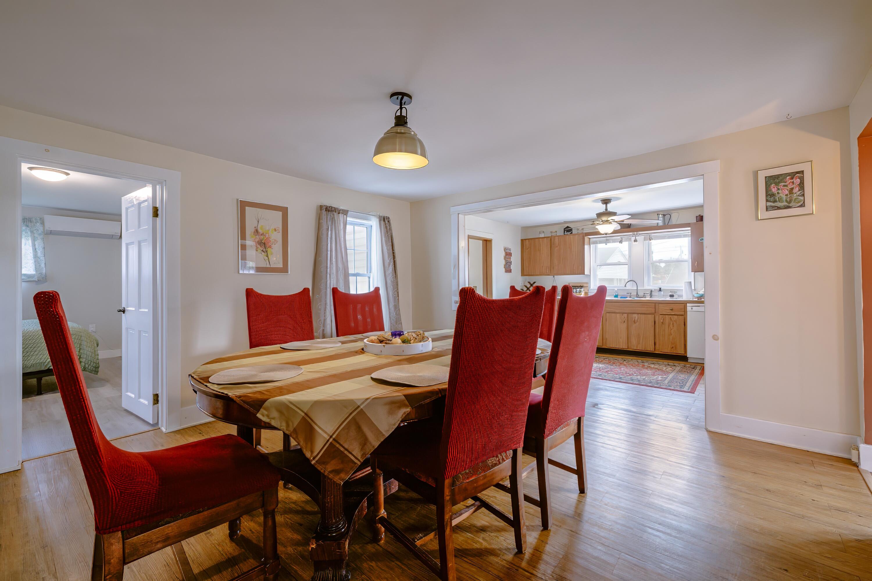 2702 Us Highway 1 Sullivan ME 04664