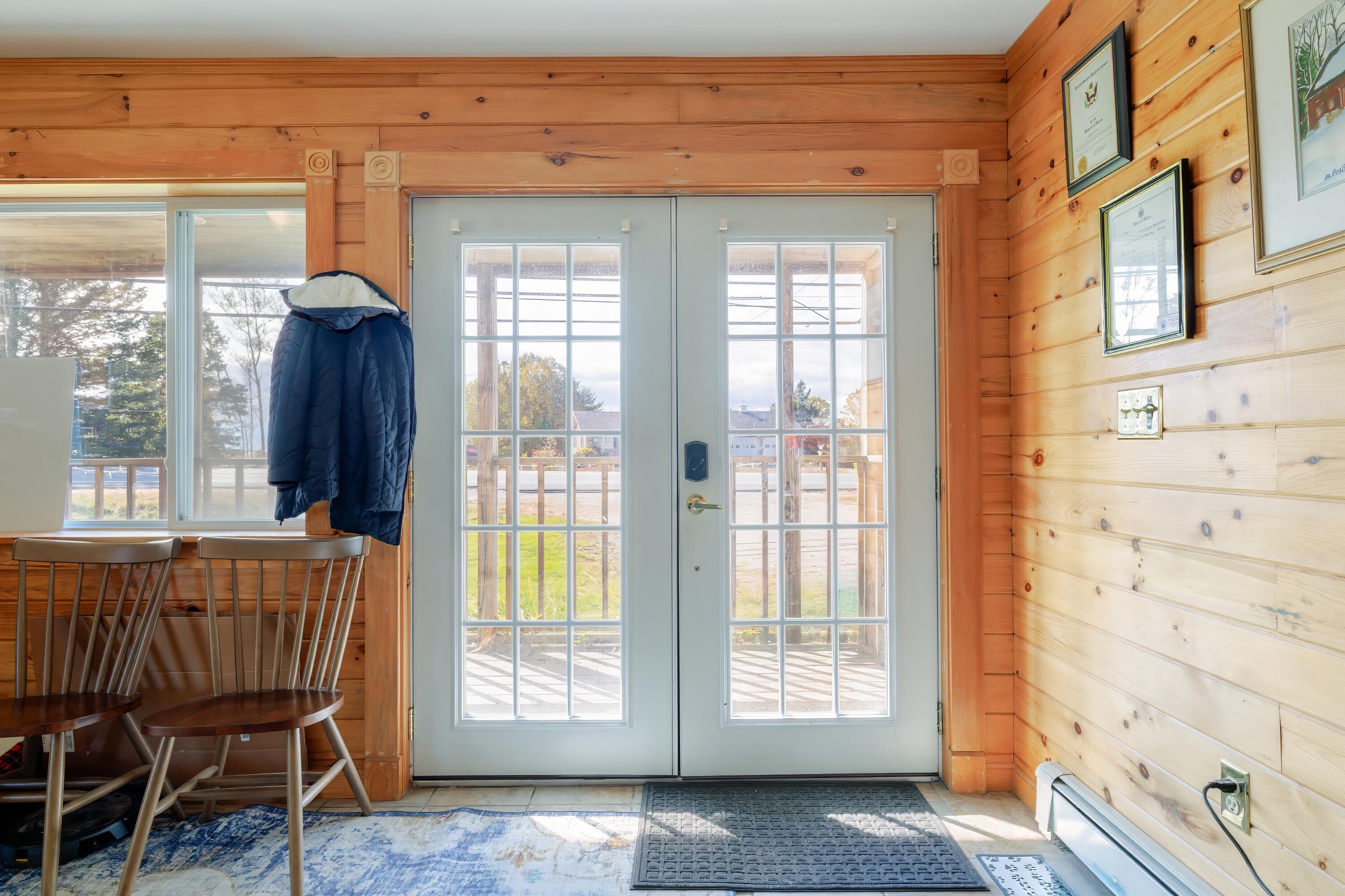 2702 Us Highway 1 Sullivan ME 04664