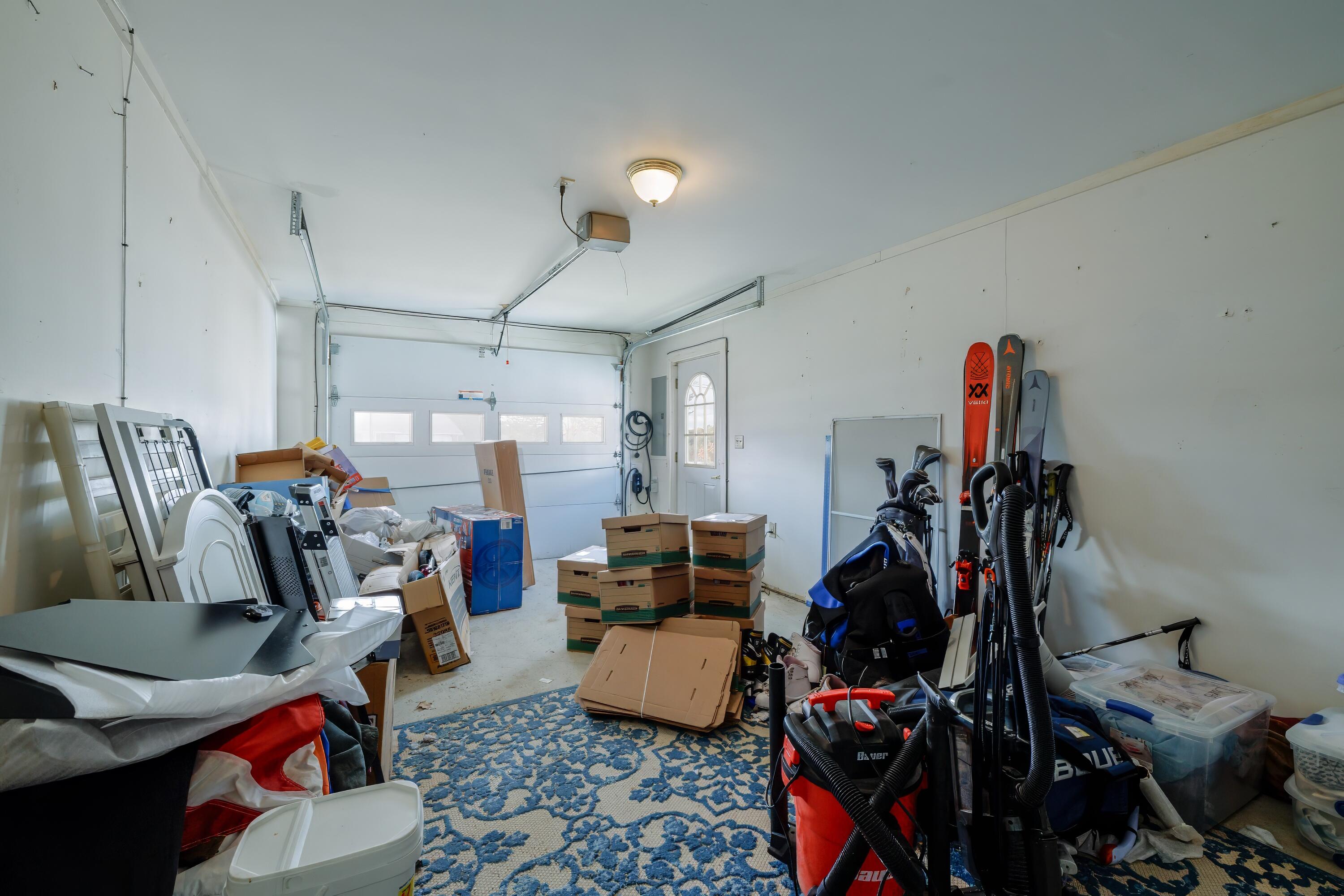 2702 Us Highway 1 Sullivan ME 04664