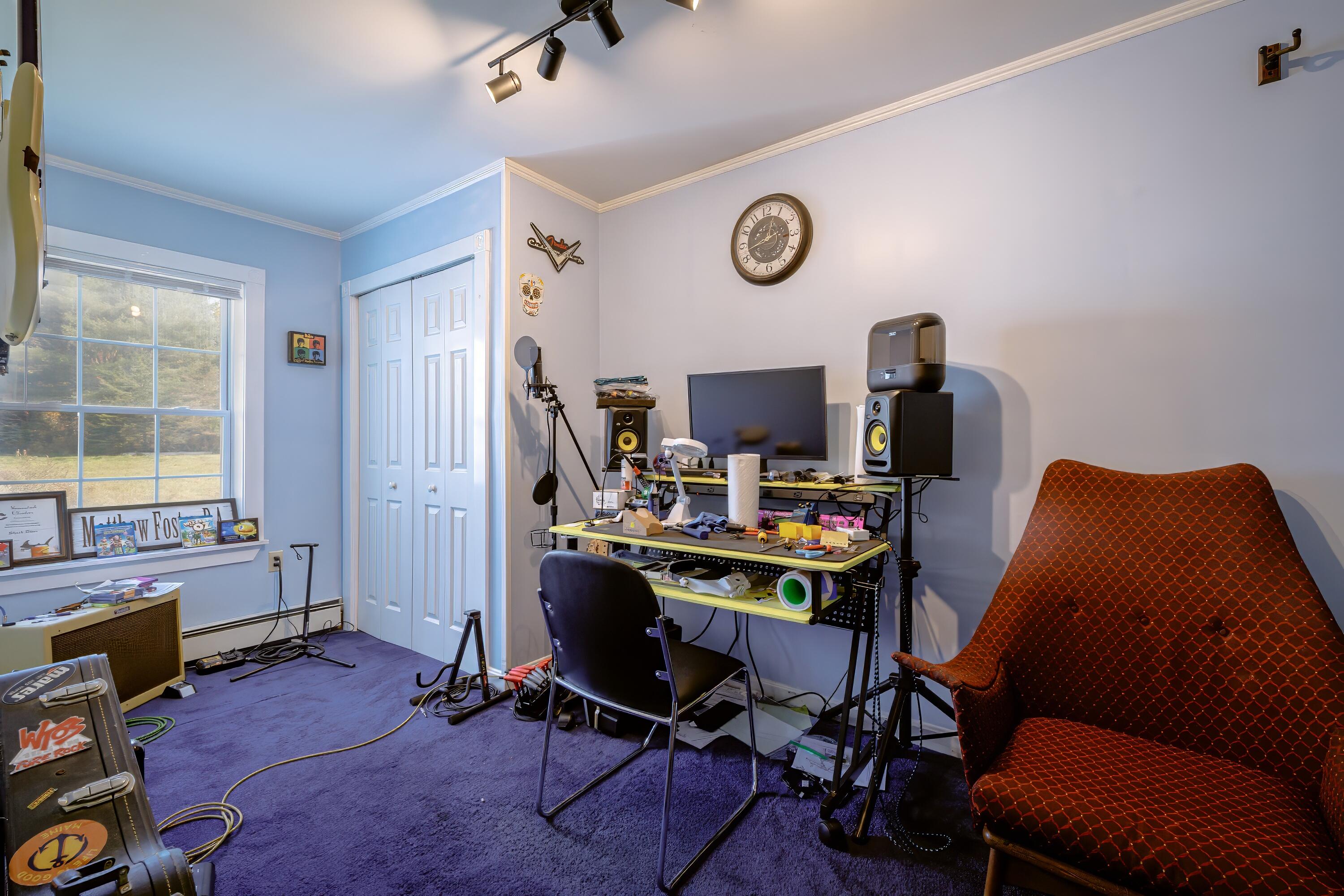 2702 Us Highway 1 Sullivan ME 04664