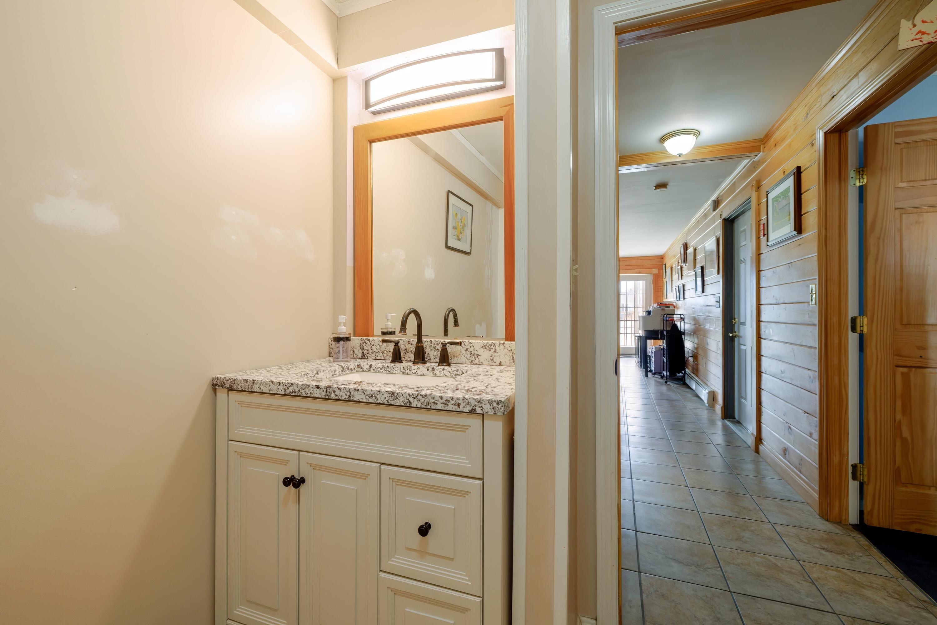 2702 Us Highway 1 Sullivan ME 04664