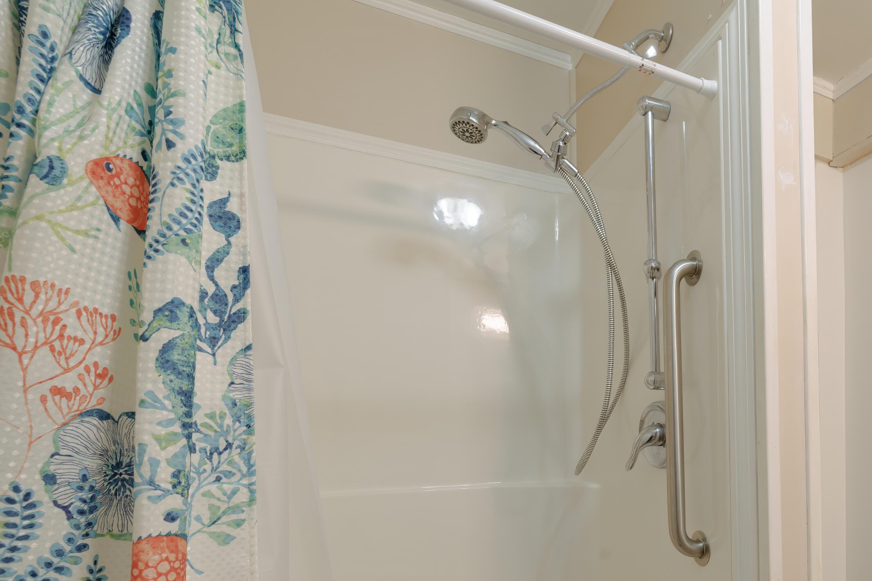 2702 Us Highway 1 Sullivan ME 04664