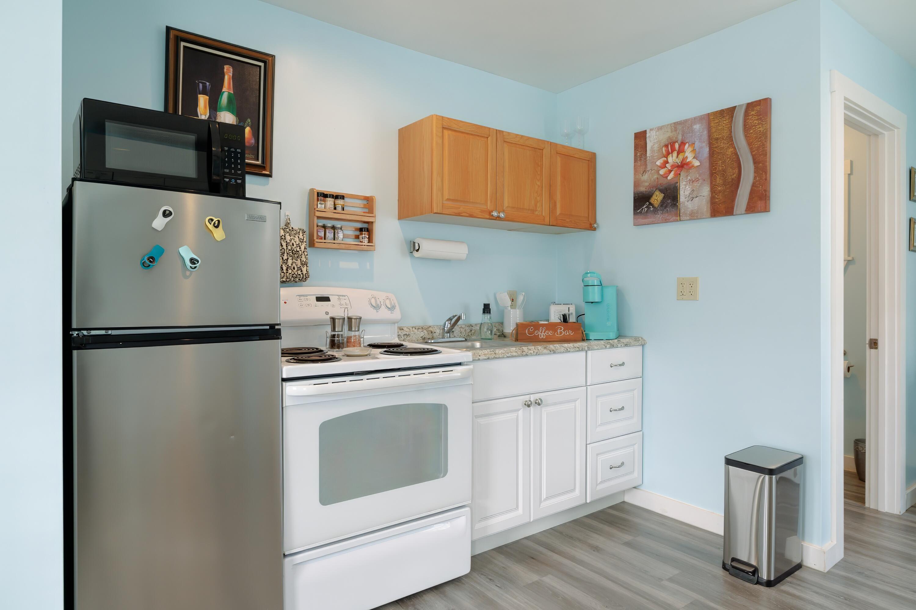 2702 Us Highway 1 Sullivan ME 04664