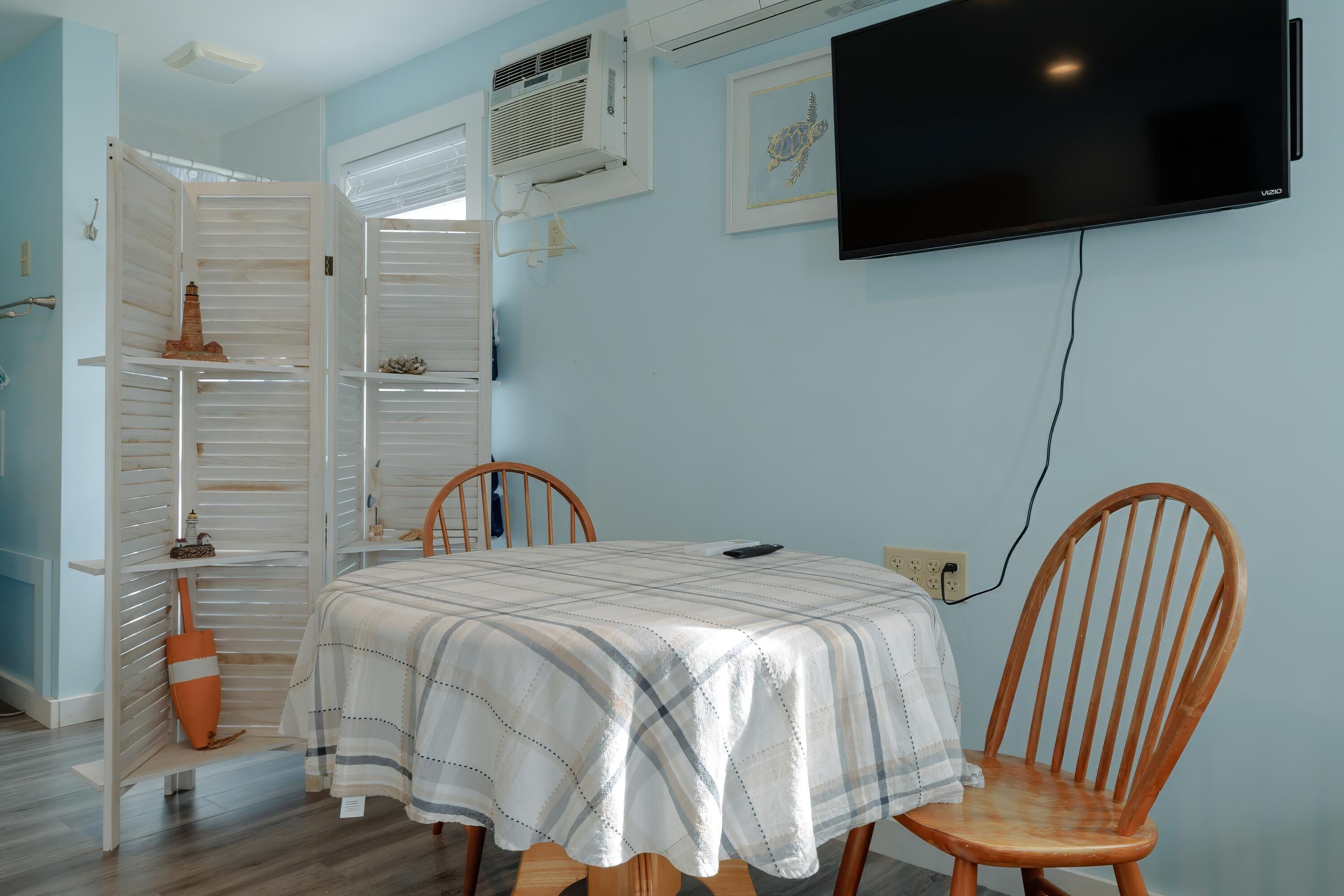 2702 Us Highway 1 Sullivan ME 04664