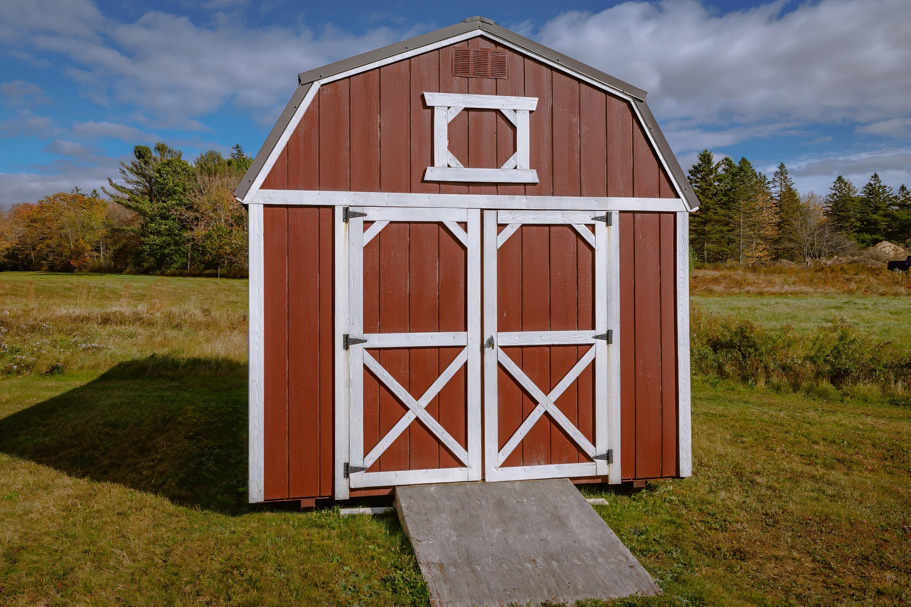 2702 Us Highway 1 Sullivan ME 04664