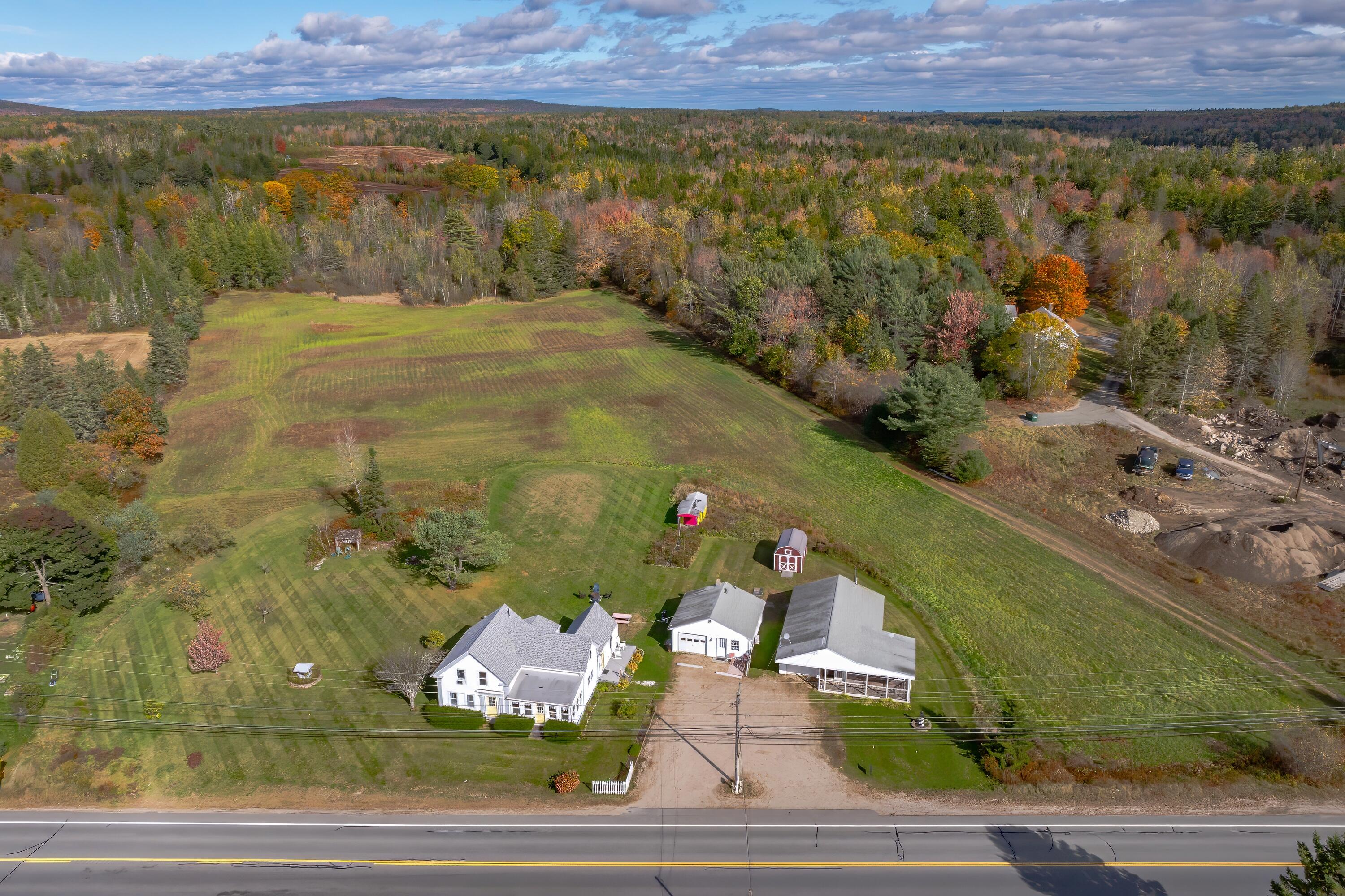 2702 Us Highway 1 Sullivan ME 04664