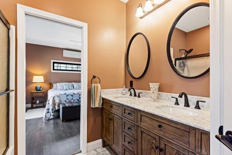 25 Curtis Lane Palmyra ME 04965