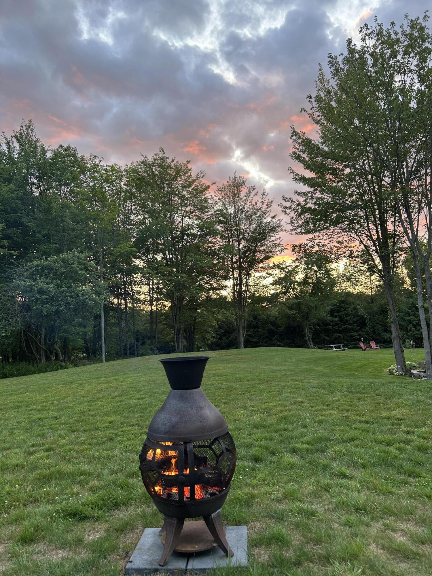 25 Curtis Lane Palmyra ME 04965