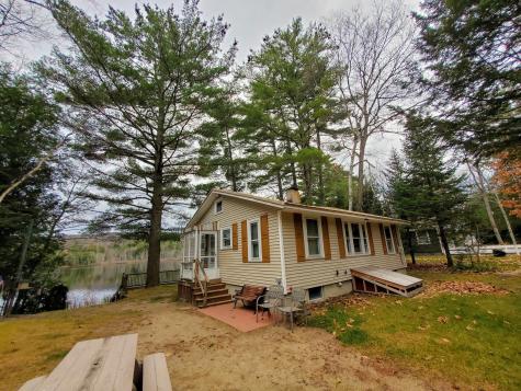 13 Restful Way Waterboro ME 04087