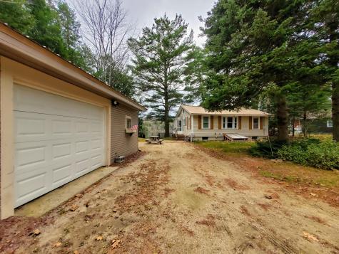 13 Restful Way Waterboro ME 04087