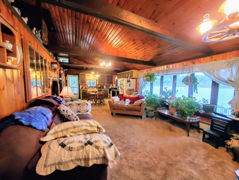 13 Restful Way Waterboro ME 04087