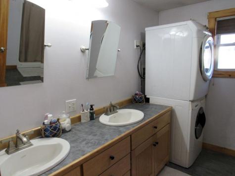 34 Myrtle Street Madison ME 04950