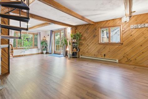 1269 Woodman Hill Road Minot ME 04258