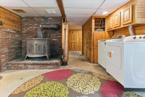 1269 Woodman Hill Road Minot ME 04258