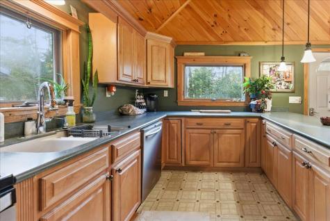 1269 Woodman Hill Road Minot ME 04258