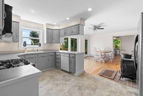 176 Harbor Road Friendship ME 04547