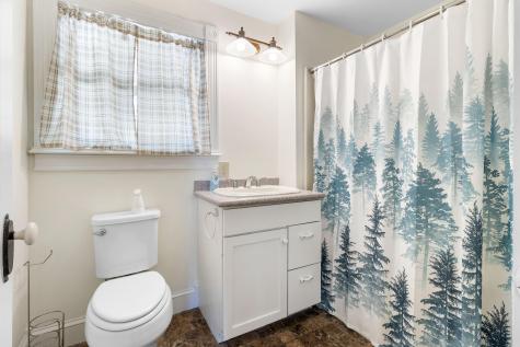 176 Harbor Road Friendship ME 04547