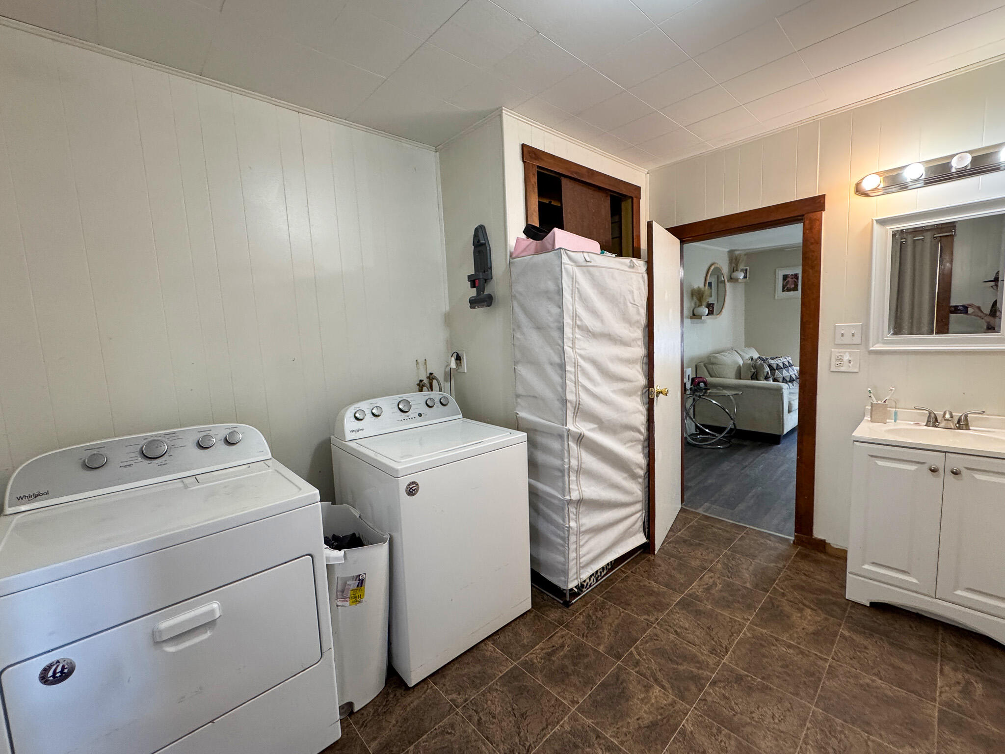 41 Katahdin Avenue Millinocket ME 04462