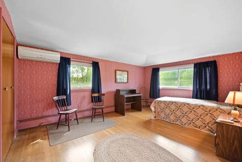 34 Stoneybrook Road Hampden ME 04444