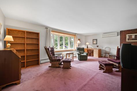 34 Stoneybrook Road Hampden ME 04444