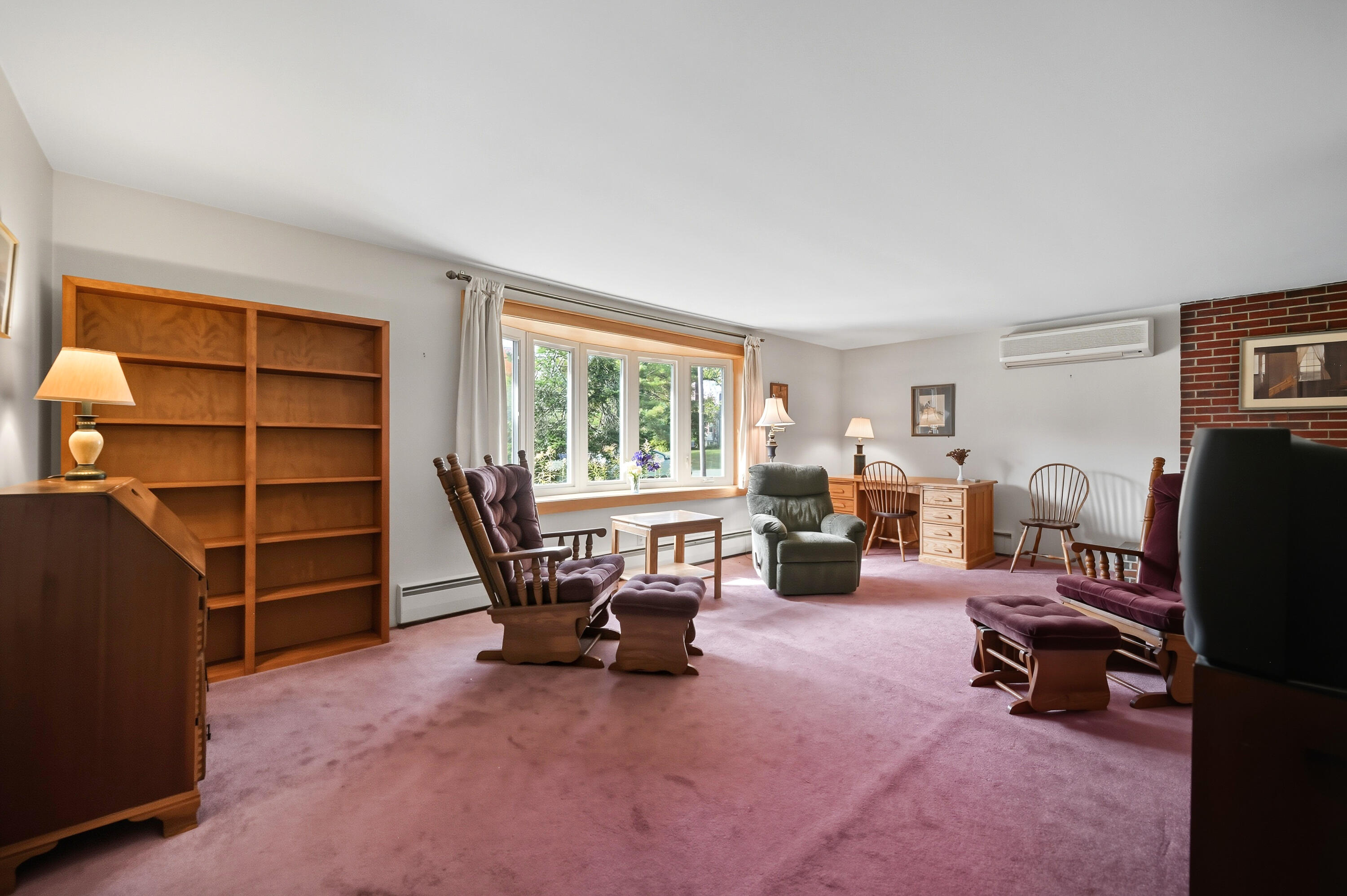 34 Stoneybrook Road Hampden ME 04444