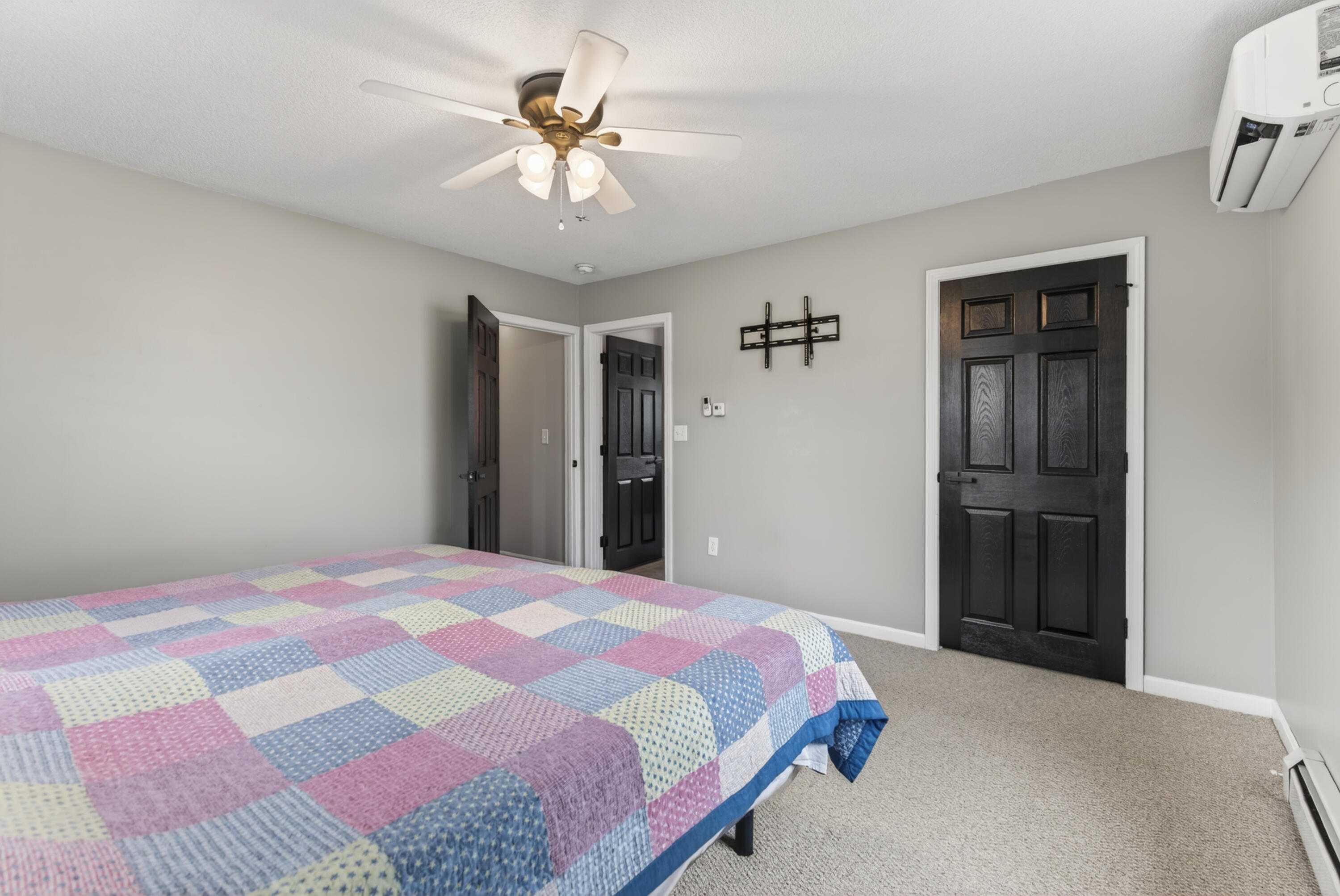 6 Lemay Avenue Lewiston ME 04240