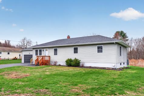 6 Lemay Avenue Lewiston ME 04240